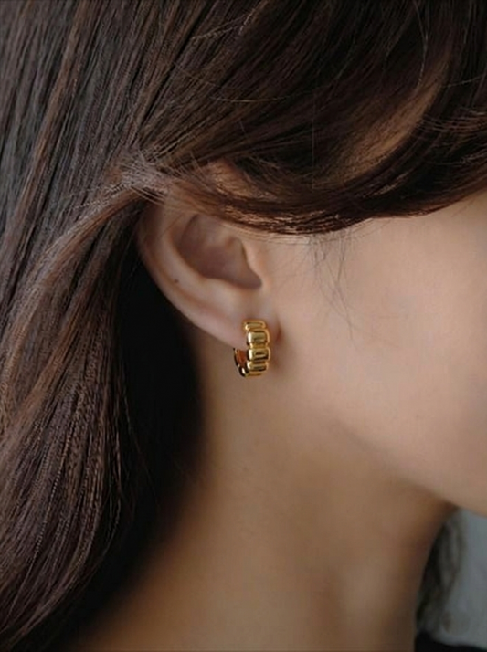 Eva Ribbed Hoops