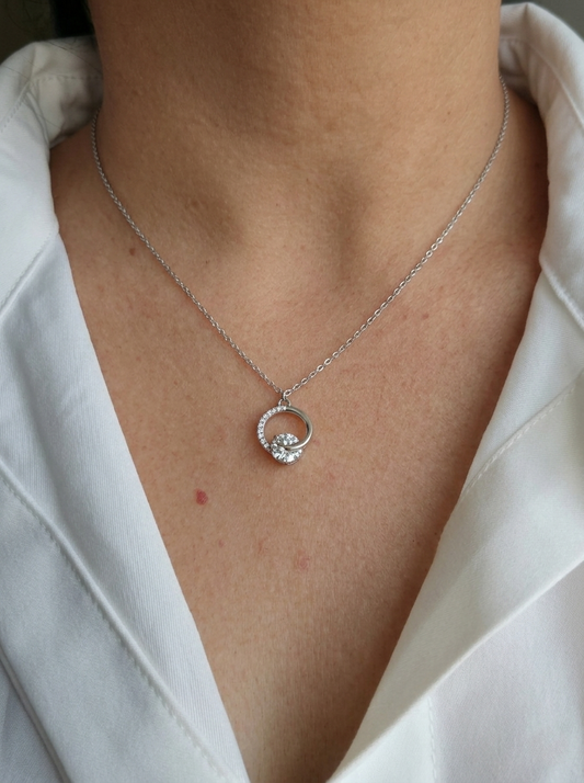 Zoe Solitaire Pendant Necklace
