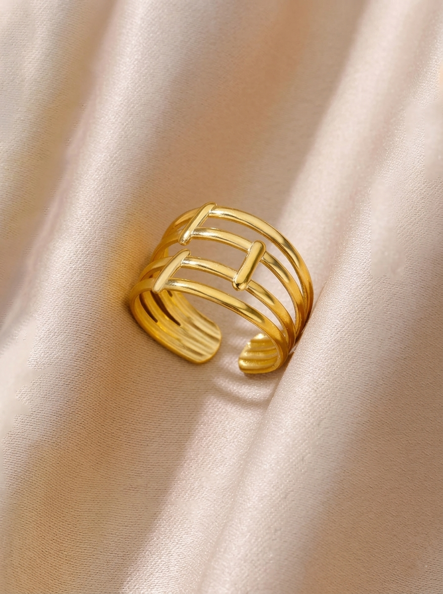Aura Geometric Adjustable Ring