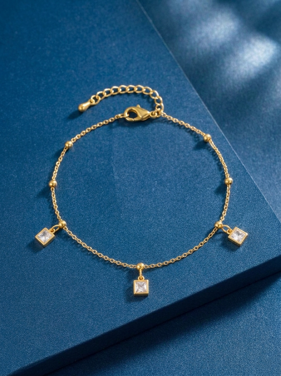 Kavya Square Drop Bracelet
