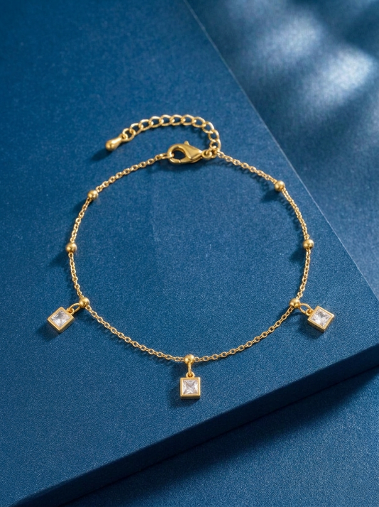 Kavya Square Drop Bracelet