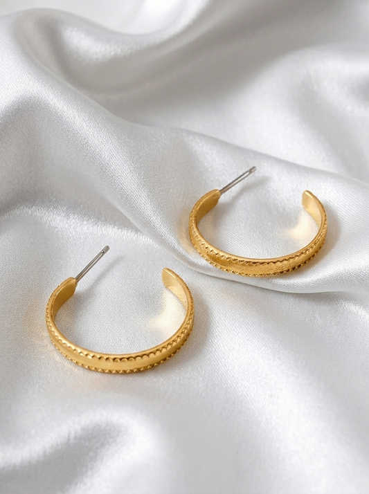 Lily Beaded Edge Hoops