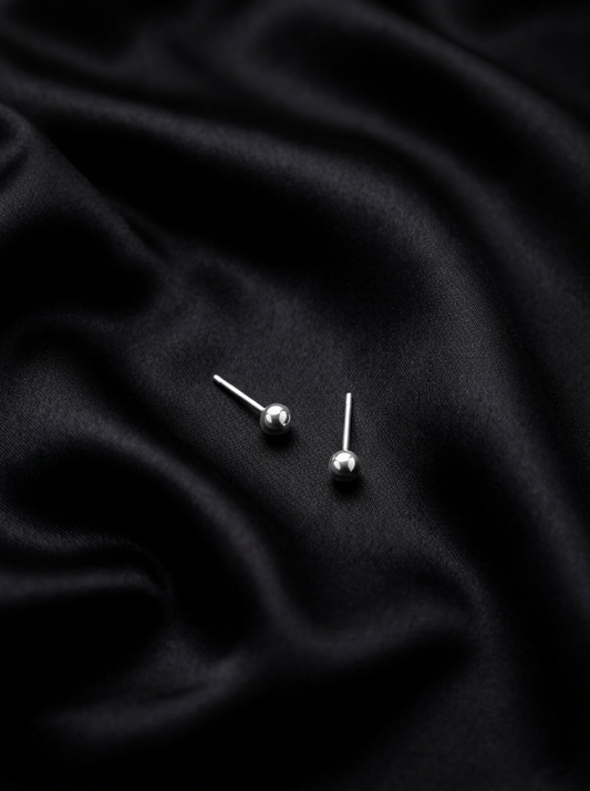 Mia Studs