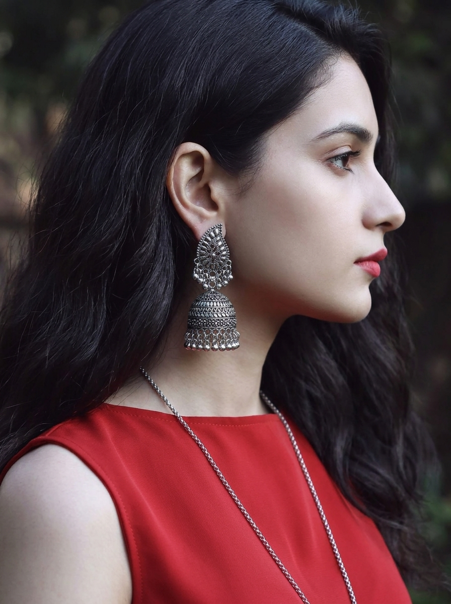 Aaina Jhumkas